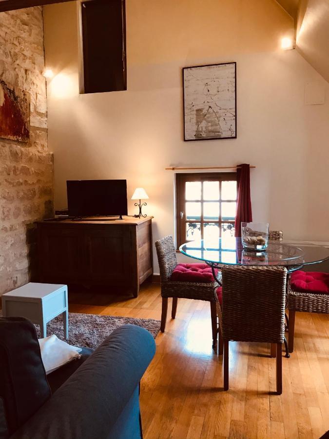 Les Appartements De Chablis Exterior foto